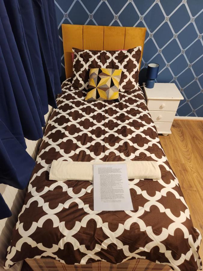 Gatwick Star Night Stay - Gatwick 크롤리 외부 사진