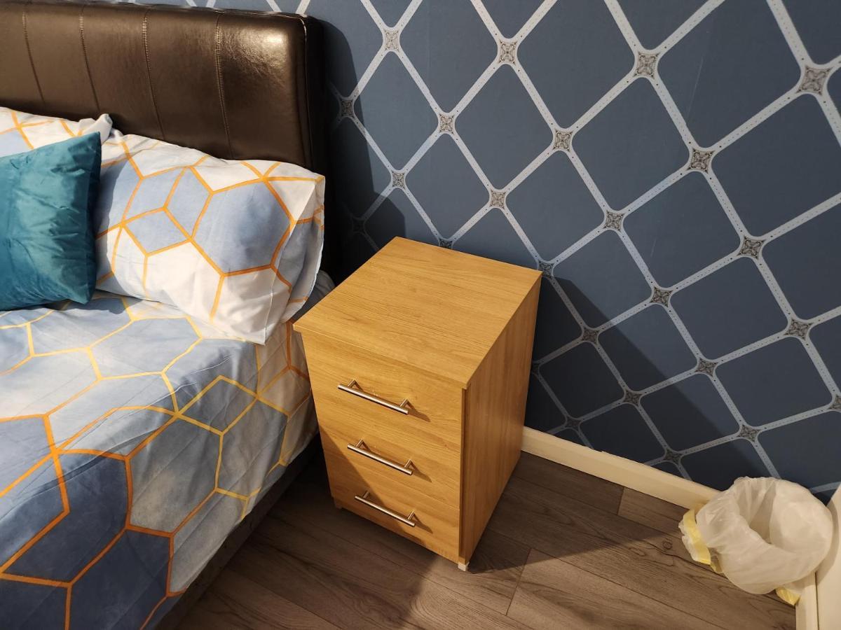Gatwick Star Night Stay - Gatwick 크롤리 외부 사진