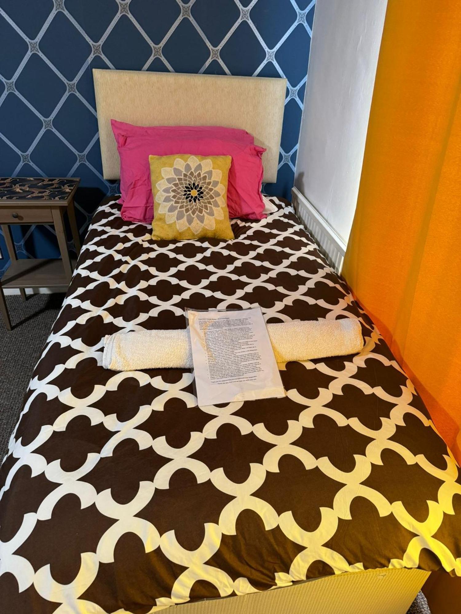 Gatwick Star Night Stay - Gatwick 크롤리 외부 사진