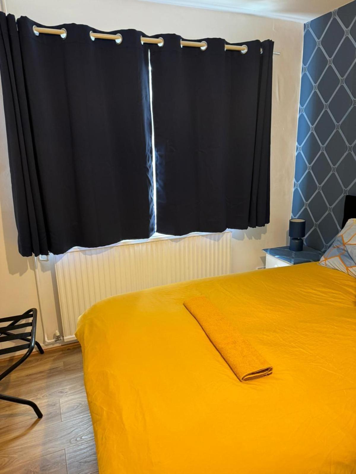 Gatwick Star Night Stay - Gatwick 크롤리 외부 사진