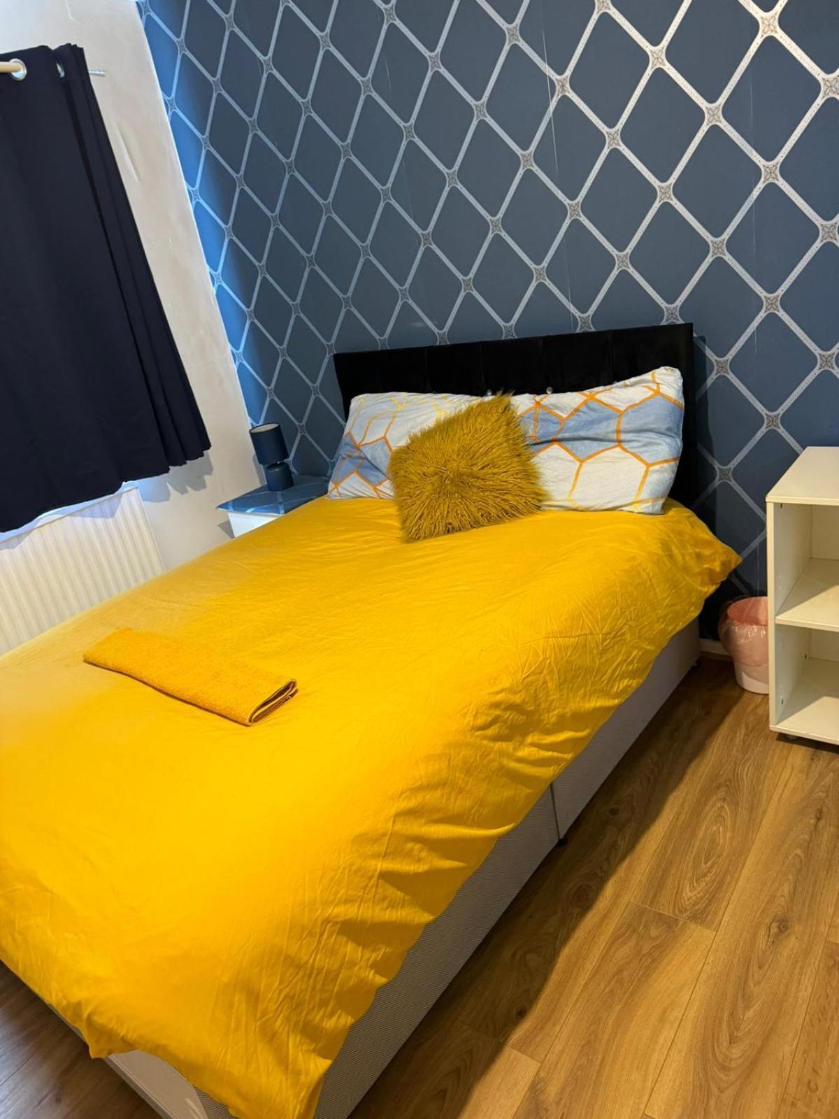 Gatwick Star Night Stay - Gatwick 크롤리 외부 사진