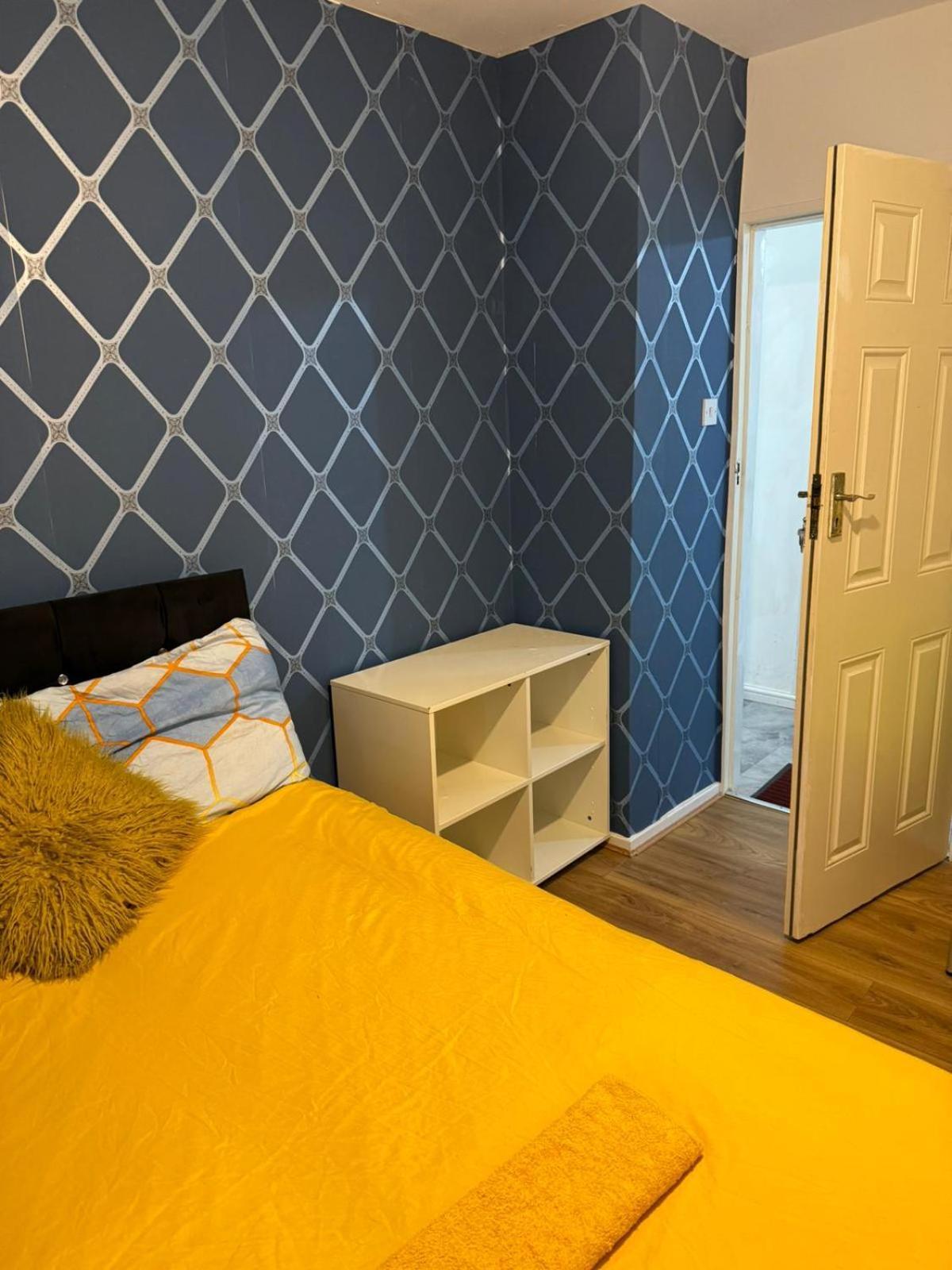 Gatwick Star Night Stay - Gatwick 크롤리 외부 사진